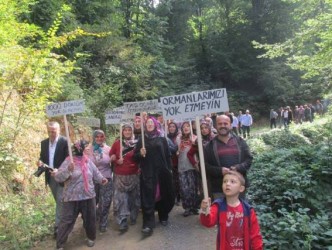 KÖYLÜLERDEN  TAŞ OCAĞI TEPKİSİ