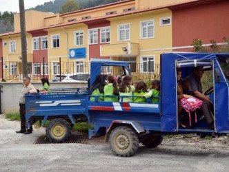 PATPATLI TAŞIMALI EĞİTİM SORUNU DEVAM EDİYOR
