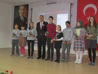 ATATÜRK  TÖRENLERLE ANILDI