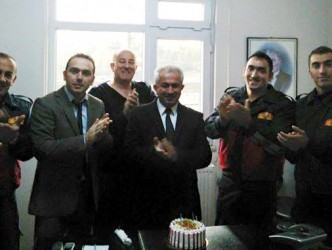32 YILLIK İTFAİYECİYE DOĞUM GÜNÜ SÜPRİZİ