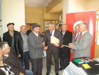 ORGANİK ARICILIK YAPANLARA ORGANİK PETEK DAĞITILDI