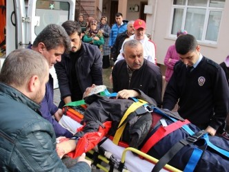 ALAPLI  EML ESKİ MÜDÜRÜ BURHAN SEVİNÇ’E ARABA ÇARPTI