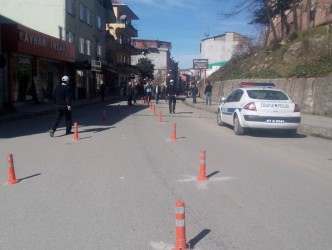 ALAPLI’DA TRAFİĞE DUBALI ÇÖZÜM