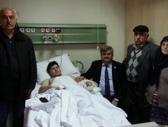 ÇATUROĞLU SUR’DA YARALANAN GAZİYİ ZİYARET ETTİ