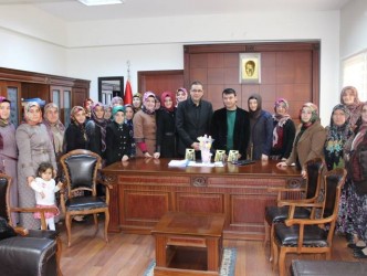 DEFNE KOKAN KINALI ELLER’DEN ZİYARET