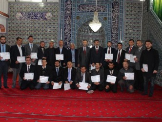EZANI GÜZEL OKUMA KURSU SONA ERDİ