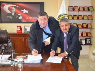 ALAPLI BELEDİYESİ TOPLU SÖZLEŞME İMZALADI