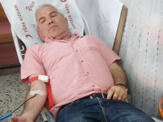 GÜMELİ İLK VE ORTAOKULUNDA KAN BAĞIŞI DÜZENLENDİ