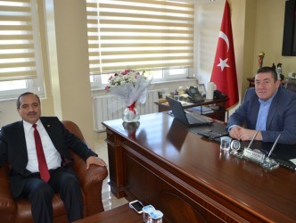 ULUS BELEDİYE BAŞKANI UZUN, NURİ TEKİN’İ ZİYARET ETTİ