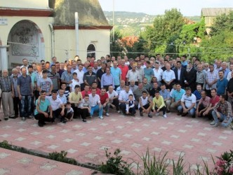 CAMİDE BAYRAMLAŞTILAR