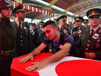 ŞEHİT ONBAŞI KERİM KEÇECİ UĞURLANDI