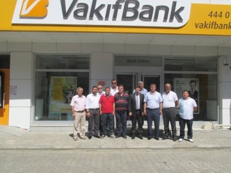 AK PARTİ TEŞKİLATINDAN YARDIM KAMPANYASINA DESTEK