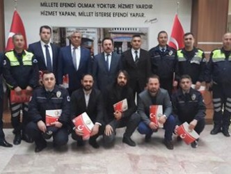 EMNİYET PERSONELİNE BAŞARI BELGESİ VERİLDİ