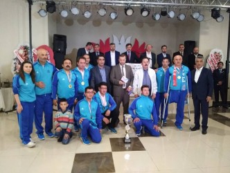ALAPLI ESNAFLARI KAHVALTIDA BİRARAYA GELDİ