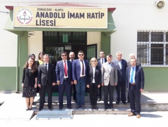 ALAPLI ANADOLU İMAM HATİP LİSESİNE SAHA ZİYARETİ