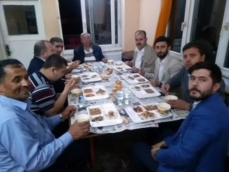 MOLLABEY’DE SAHUR YEMEĞİ VERİLDİ