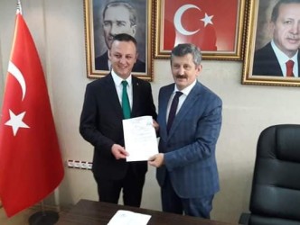 Dr.Ömer Selim Alan, aday adaylığını açıkladı